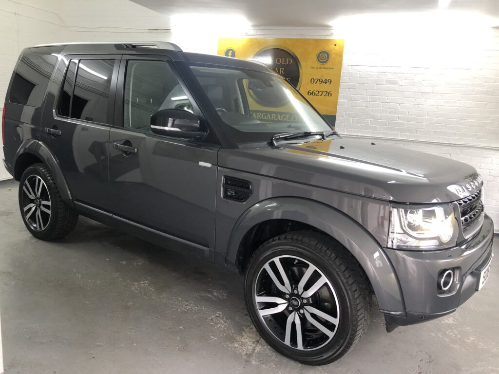 LAND ROVER DISCOVERY 4 LANDMARK The Old Star Garage LAND ROVER DISCOVERY 4 LANDMARK The Old Star Garage